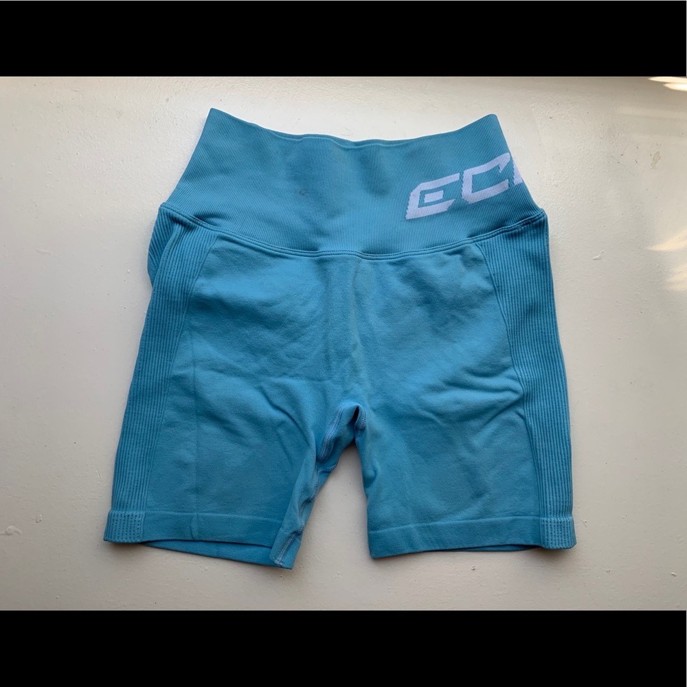 ECHT Arise Scrunch Shorts